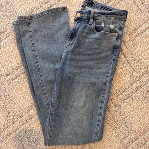 Judy Blue Faded Medium Blue Straight Leg Jeans